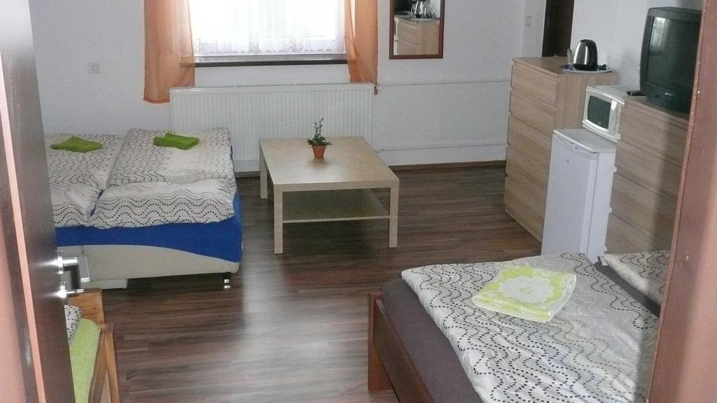 Apartments U Cara Ceske Budejovice Buitenkant foto